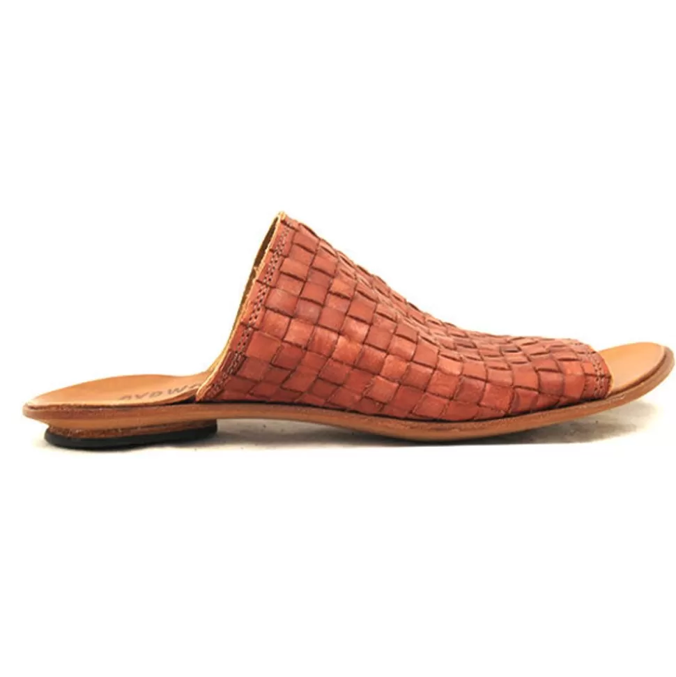 Online Asia-M Sandals