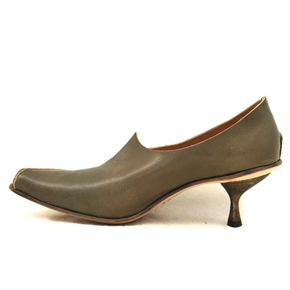 Online Brass Shoes