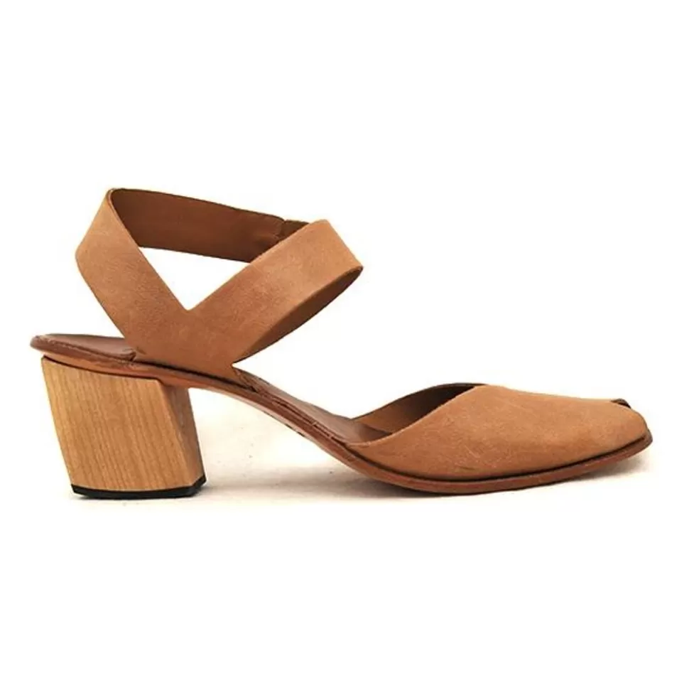 Cheap Figurative Sandals