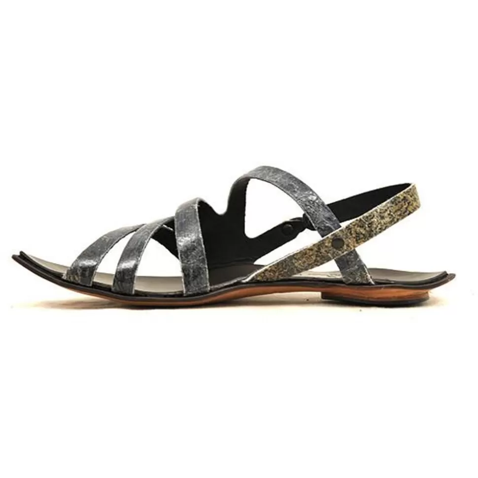 Store Fork Sandals