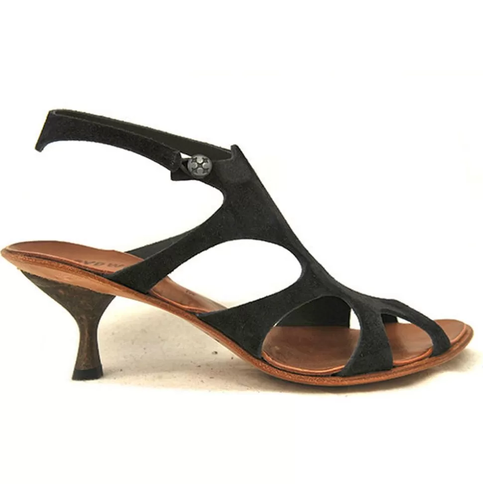 Store Gaudi Sandals